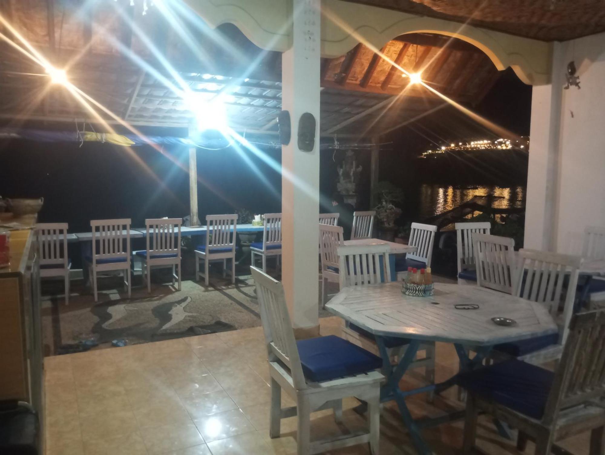 Sunrise Cafe Bungalows 아메드 외부 사진
