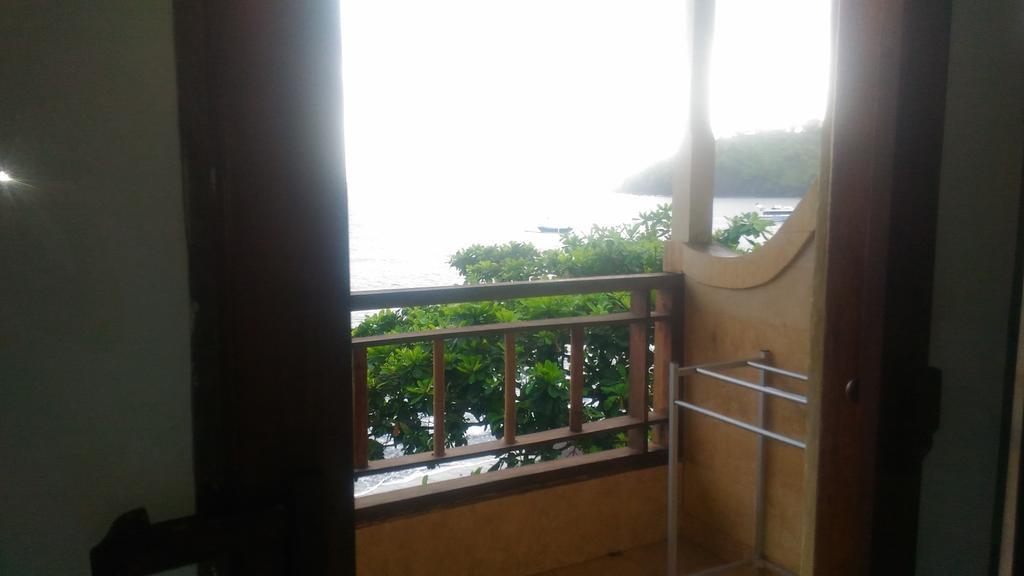Sunrise Cafe Bungalows 아메드 외부 사진