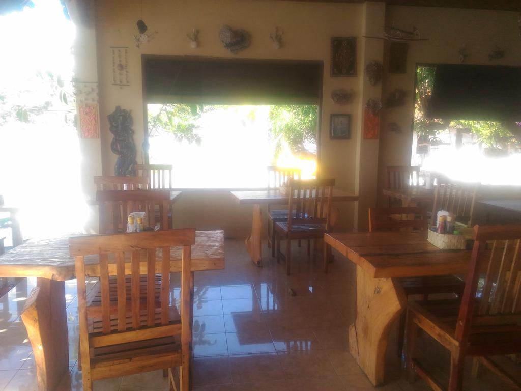 Sunrise Cafe Bungalows 아메드 외부 사진